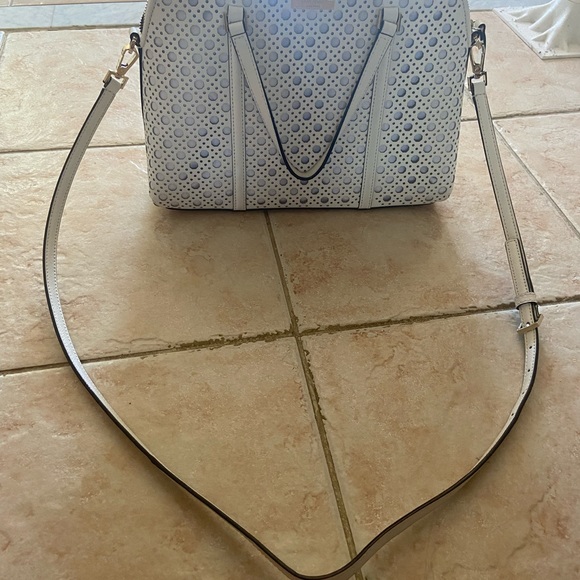 White Kate Spade polka dot tote bag gold accents - Picture 2 of 4